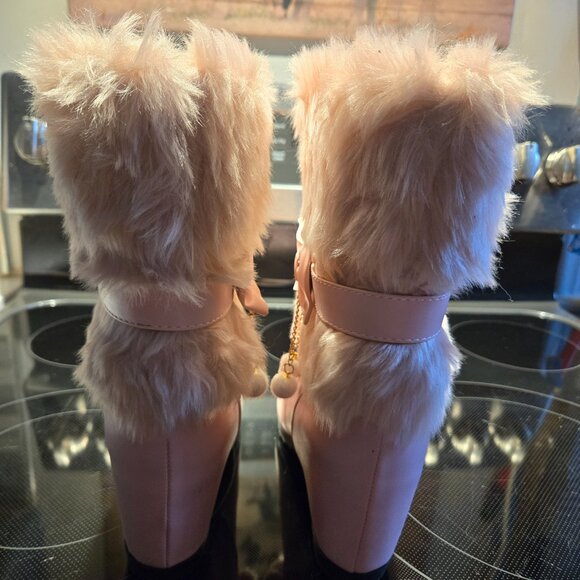 Pink Boots with Bows 8 - Picture 4 of 4